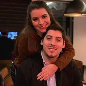 Meet your Posher, Oriana